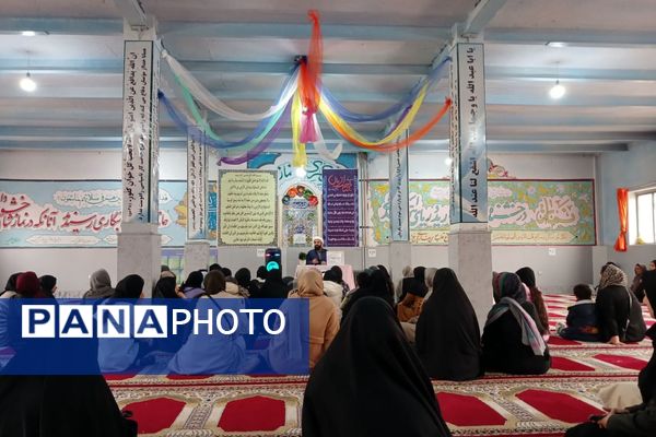 گرامیداشت میلاد حضرت زهرا (س) در دبستان فرزانگان رباط‌کریم