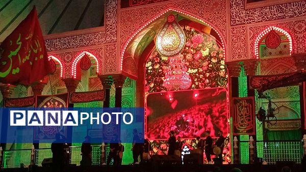 شکوه سوگ در میدان آزادی
