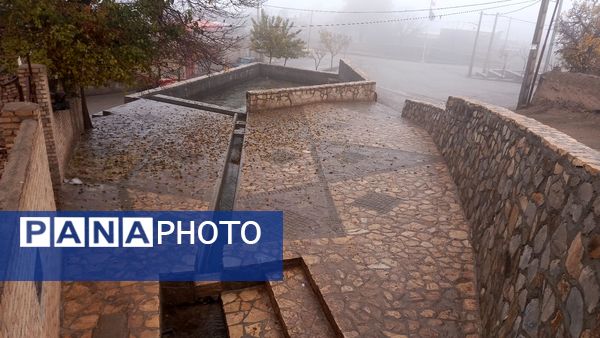 بارش اولین باران پاییزی در روستای بتو