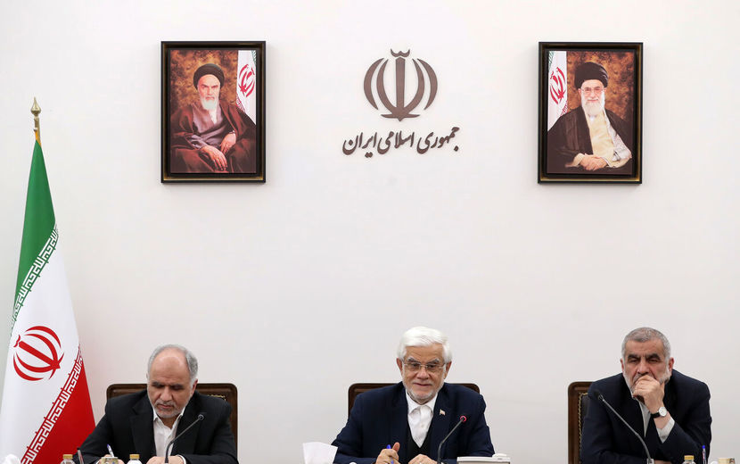 نظام در فرایند گزیر بانک آینده، اقتدار خود را در برخورد با متخلفین نشان داد