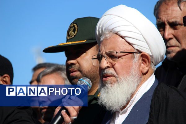 مراسم وداع با ۷ پیکر شهید گمنام هشت سال دفاع مقدس