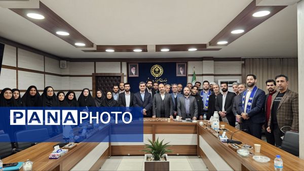 جلسه حوزه پرورشی گلستان با حضور معاونان و مدیران کل وزارت آموزش و پرورش