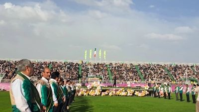 طنین شادی دختران اراکی در جشن باشکوه مثل ستاره