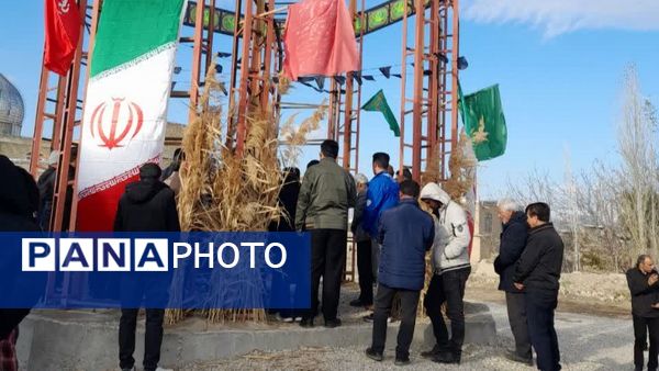مراسم بزرگداشت سومین روز تدفین شهید گمنام در شهر قاضی