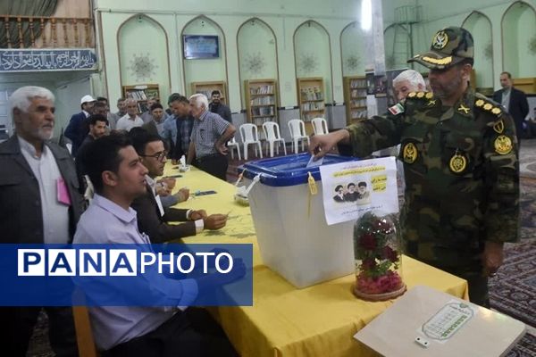 چهاردهمین انتخابات ریاست‌جمهوری در مسجد انقلاب بجنورد