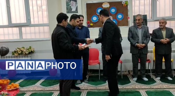 پایان شیرینِ یک آغاز؛ جشن فارغ‌التحصیلی دانشجویان آموزش ابتدایی در سما معمولان