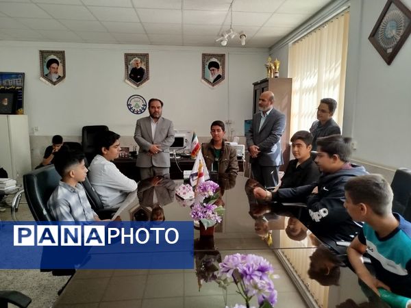  دیدار مسئولین اتحادیه انجمن اسلامی مدارس شهرستا‌ن با معاون پرورشی و تربیت بدنی کاشمر
