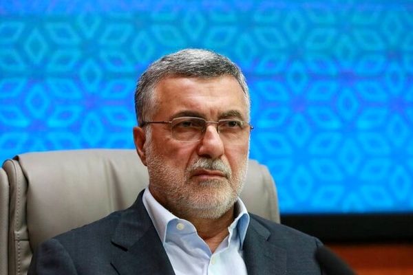  تقاضای دریافت نامه جهت مهاجرت پزشکان و پرستاران از  کشور به طور قابل توجه کاهش یافته است