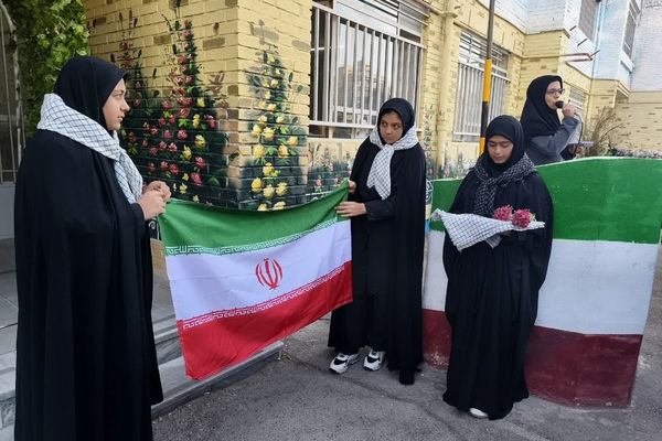 آیین بازگشایی مدارس در مدرسه ازرم مشهد 