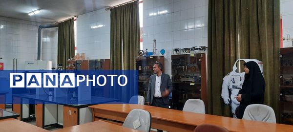 بازدید سرگروه‌های آموزشی از دبیرستان مهشید مصلی نژاد