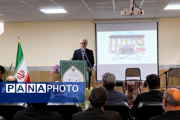 مراسم افتتاح هنرستان دخترانه ۱۸ کلاسه ربیعی در بروجرد 