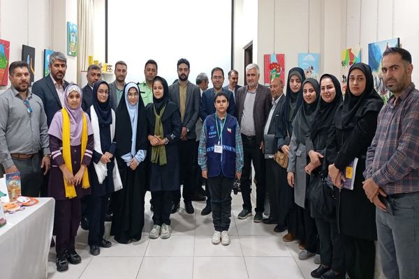 نشست بررسی وضعیت کودکان عضو کانون مرکز دو شیراز و آسیب‌‌های اجتماعی محله