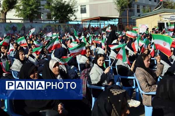 یادمان زن و دفاع مقدس در آذربایجان غربی