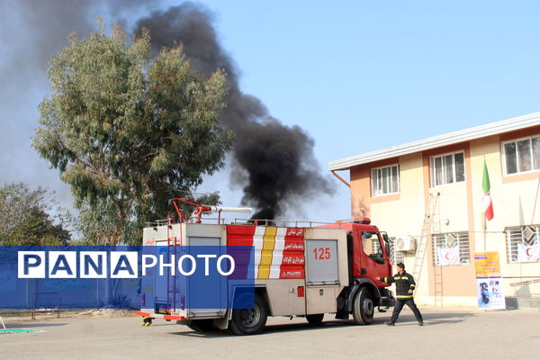 مانور سراسری زلزله و ایمنی مدارس در گلوگاه