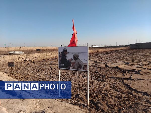 گامی مؤثر در تداوم آرمان‌های انقلاب اسلامی دبیرستان متوسطه اول سرهنگ غفوری