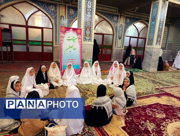 نماز جمعه با حضور دانش‌آموزان فعال بسیجی شهر بن