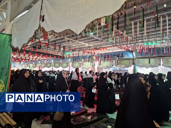 آغاز سفر معنوی دانش‌آموزان ملارد به مناطق عملیاتی جنوب کشور