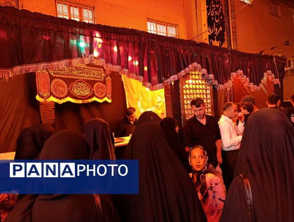 برگزاری مراسم عزاداری شب دوم  ماه محرم در تکیه ابوالفضلی نیشابور