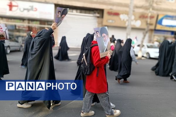 راهپیمایی مردمی به شکرانه پیروزی مردم قهرمان غزه و جبهه مقاومت