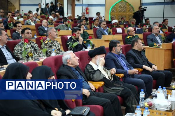 مراسم بزرگداشت استاندار شهید پرواز اردیبهشت در قم