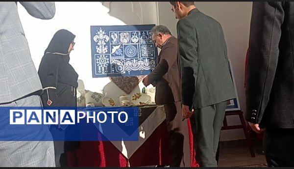 نمایشگاه هفته فرهنگی بیرجند
