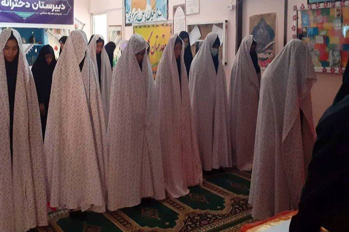 مدرسه مهم‌ترین کانون شکل‌گیری شخصیت دینی و اخلاقی نوجوانان است