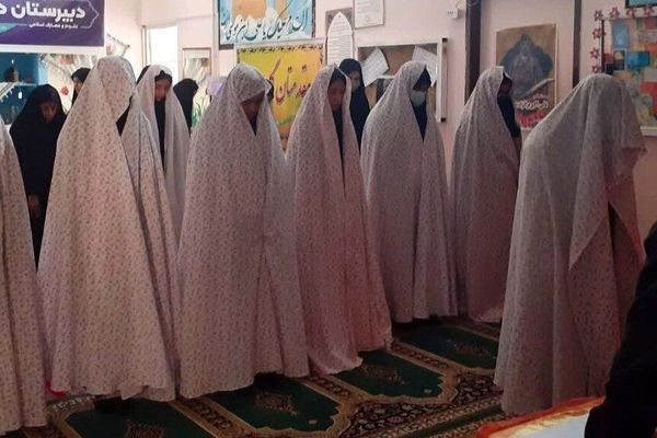 مدرسه مهم‌ترین کانون شکل‌گیری شخصیت دینی و اخلاقی نوجوانان است