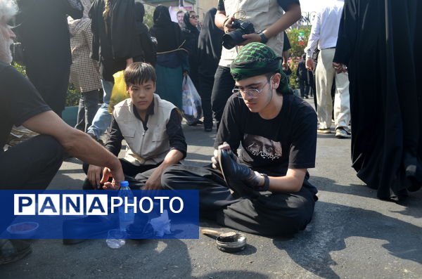 تجمع بزرگ جاماندگان اربعین در تهران