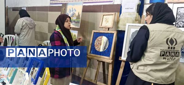 افتتاح نمایشگاه دست‌سازه‌های هنرجویان هنرستان‌های محمودآباد 