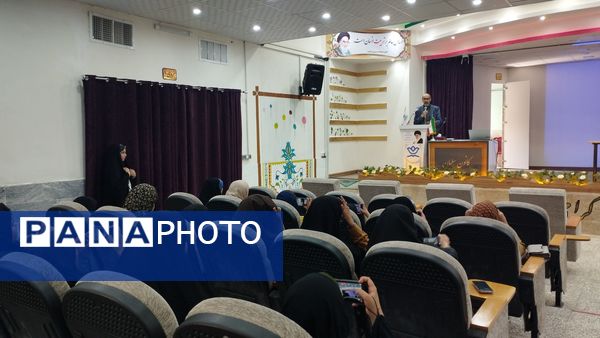همایش مادر دختری ویژه خبرنگاران پانا شهرستان خلیل‌آباد 