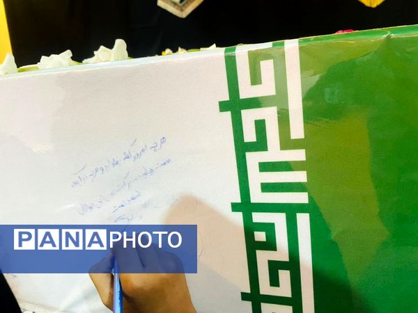 عشق و شور مردم میناب در تشیع پیکر شهدای گمنام