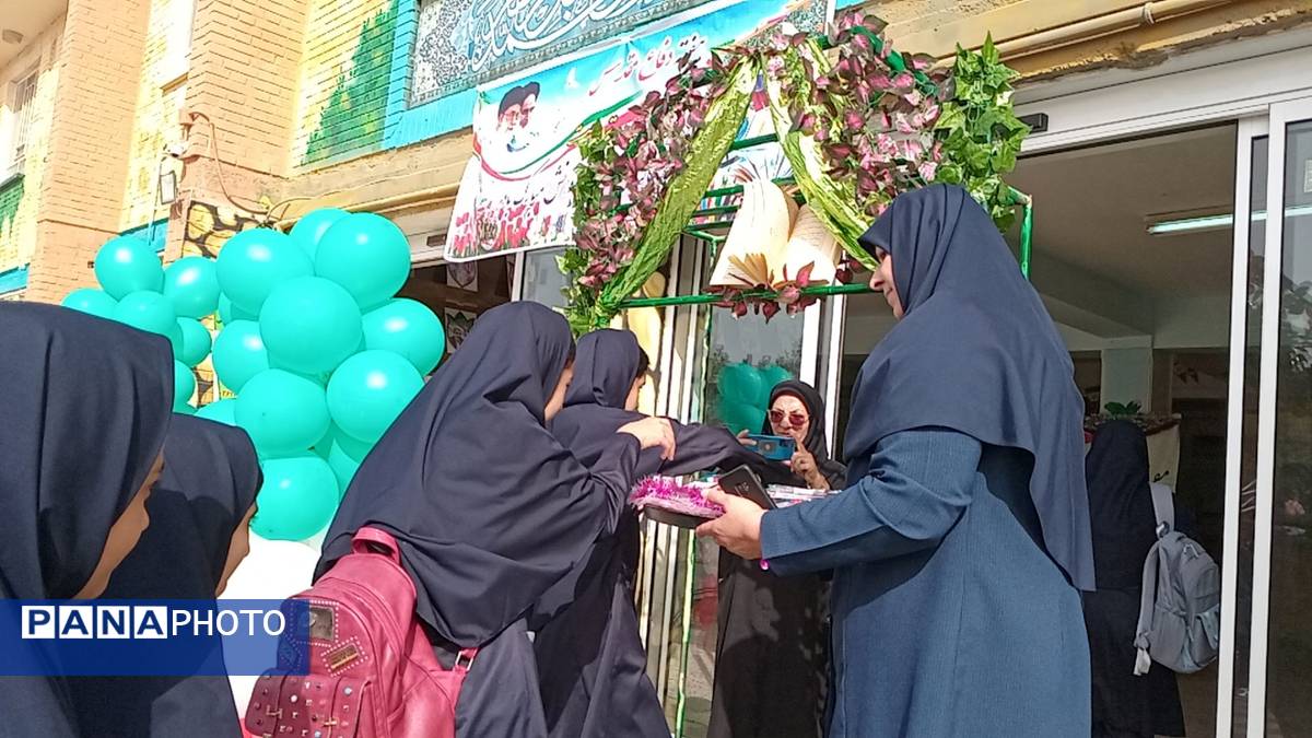 شادی و امید در جشن جوانه ها