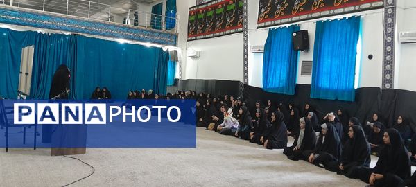 دوره آموزشی پنج روزه برای بسیجیان ناحیه ۱ خرم‌آباد در حسینیه ثارالله