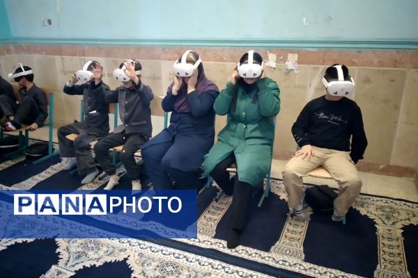 سفر علمی به آسمان در مدرسه صاحب‌الزمان رباط‌کریم