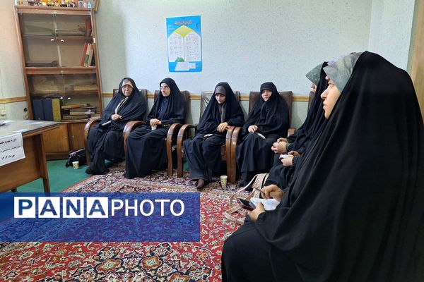 دوره توانمندسازی مسئولان فرهنگی بسیج طرح شهید همدانی در شیراز