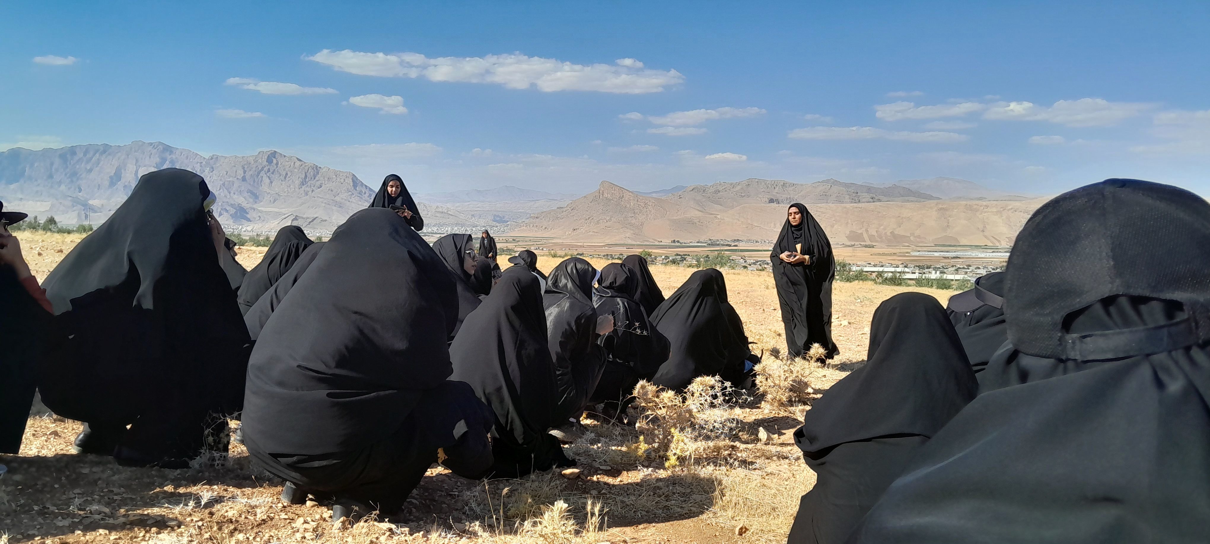 دوره آموزشی پنج روزه برای بسیجیان ناحیه ۱ خرم‌آباد در حسینیه ثارالله