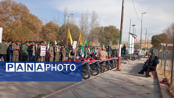 نمایش اقتدار بسیجیان در نورآباد به‌مناسبت هفته بسیج مستضعفین