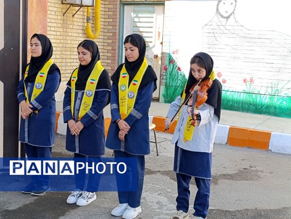 جشن عاطفه‌ها در ملکان؛ مهربانی به وقت مدرسه