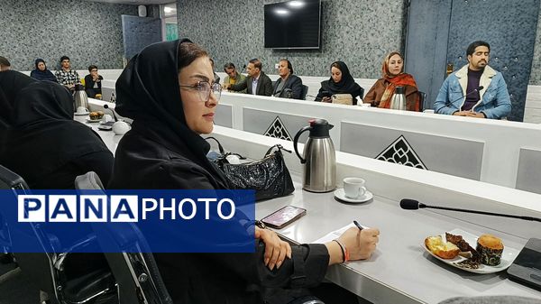 رونمایی از دو اثر جدید قاسم بدره در آیین «شب شعر برای ایران»