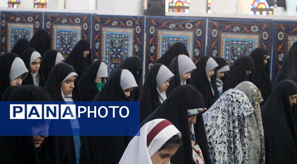 تجمع معنوی مادران و دختران در مصلی رشت