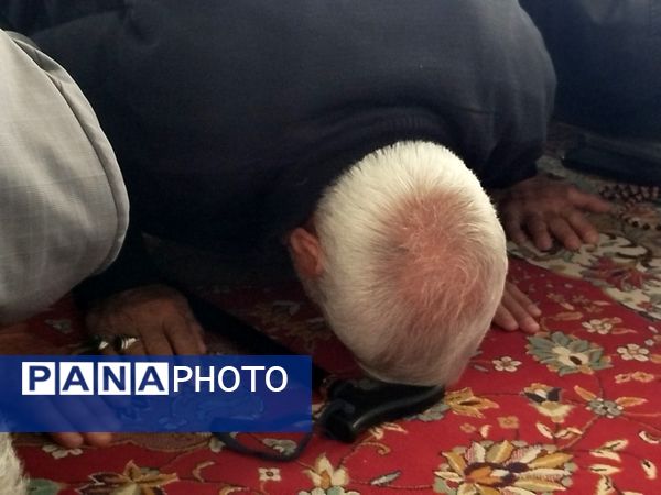 نماز جمعه شهرستان کاشمر با حضور پر رنگ مردم ترشیز کهن برگزار شد 