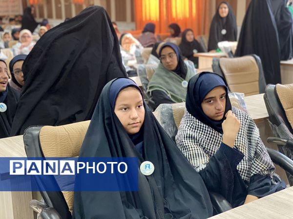 جشنواره فرهنگی هنری سرود بسیج دانش‌آموزی شهرستان مه ولات
