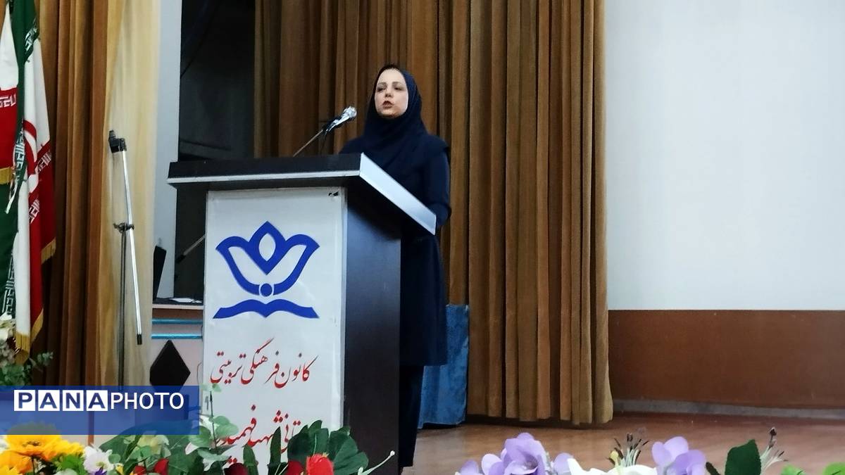 برگزاری برنامه آموزشی ویژه رابطان مشاور مدارس ابتدایی