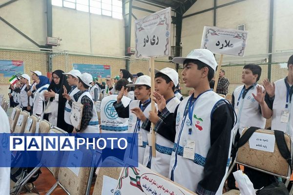 حضور سفیران سلامت ناحیه دو شهرری در اولین جشنواره علمی مهارتی 