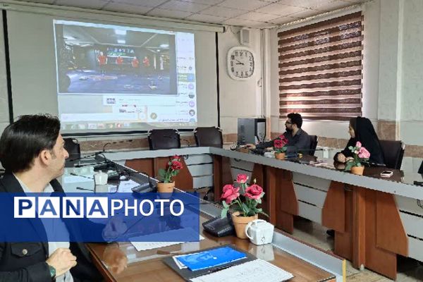 برگزاری جلسه با مدیران مدارس با محوریت طرح میدان پویا
