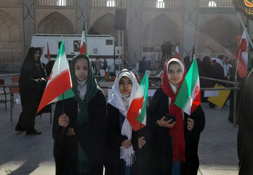 ۱۳ آبان؛ همبستگی و حضور پرشور مردم در راهپیمایی ملی

