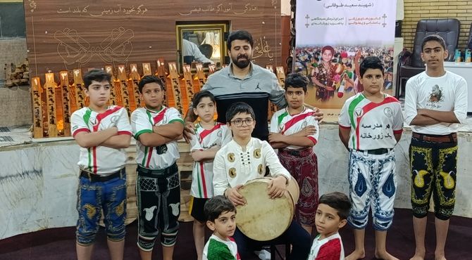 افتتاحیه طرح «پهلوان سعید» در زورخانه پهلوان تختی بندرعباس