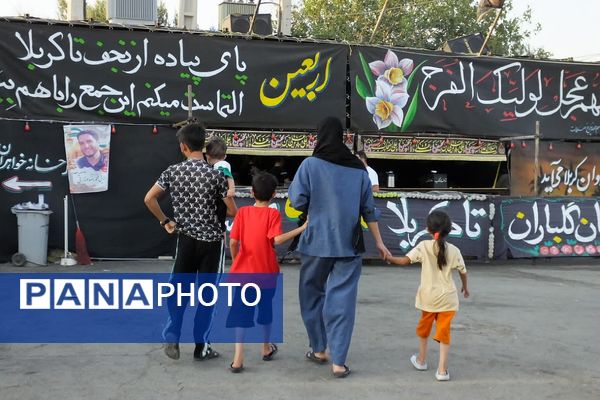 از نگاه معصوم کودک تا اشک پیرمرد؛ روایت عاشقی در موکب «عشاق‌الحسین»