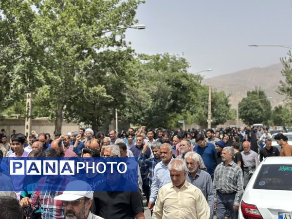 راهپیمایی خشم و نصر در سراسر استان کرمان