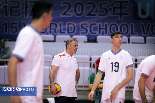 تیم والیبال دانش‌آموزی ایران راهی فینال شد